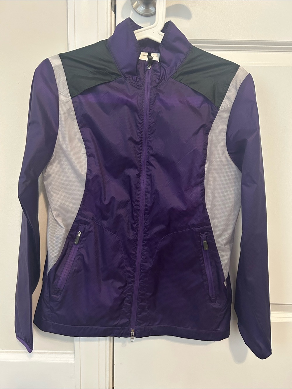 Nike Golf Lightweight Packable Windbreaker Jacket - Colorblock Purple (Medium)